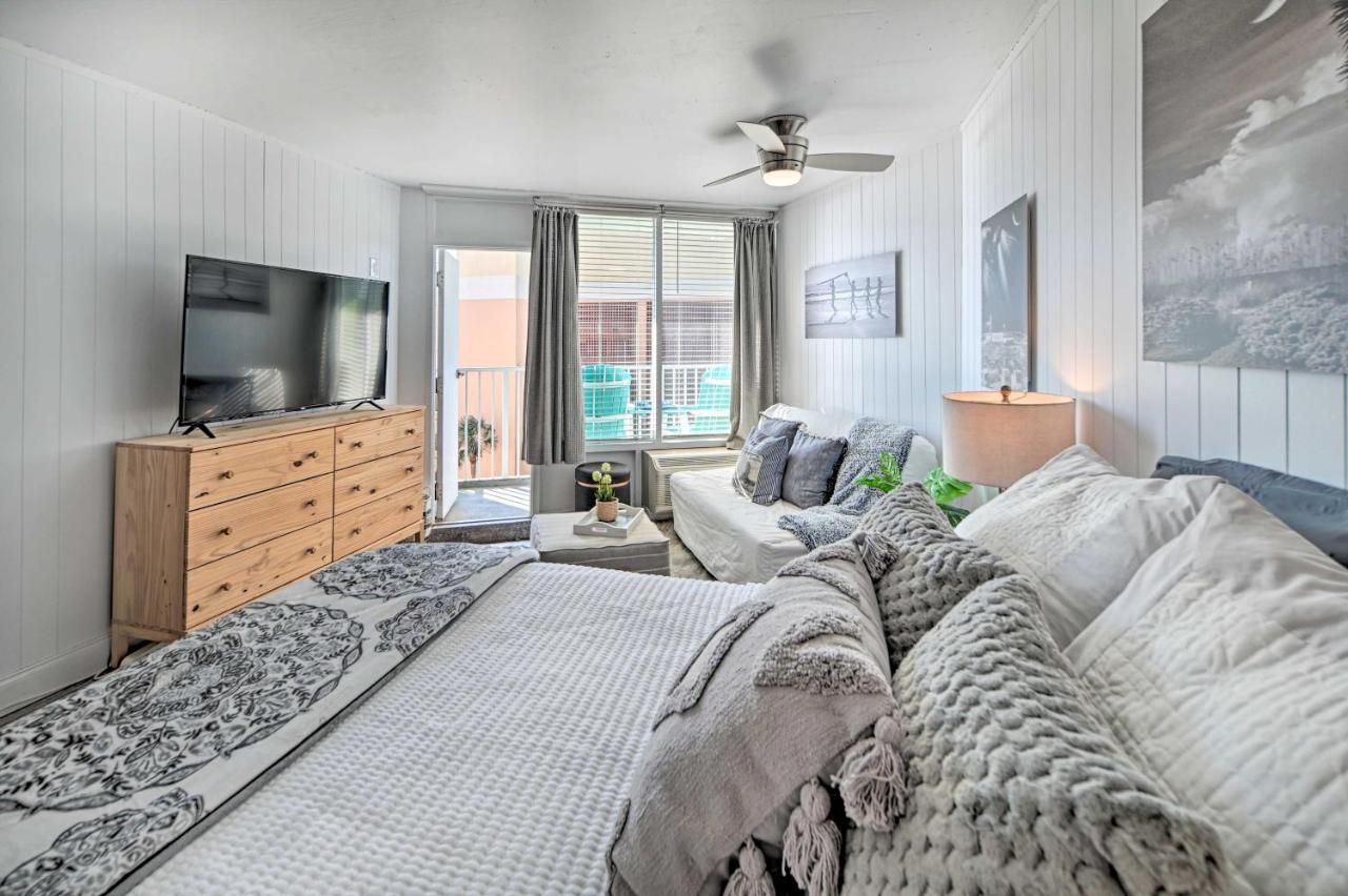 Beachfront Condo In Myrtle Beach With Pool Access Kültér fotó