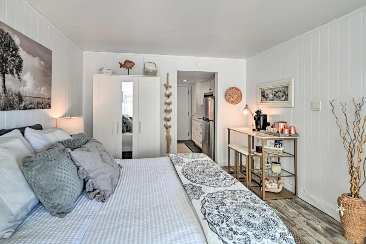 Beachfront Condo In Myrtle Beach With Pool Access Kültér fotó